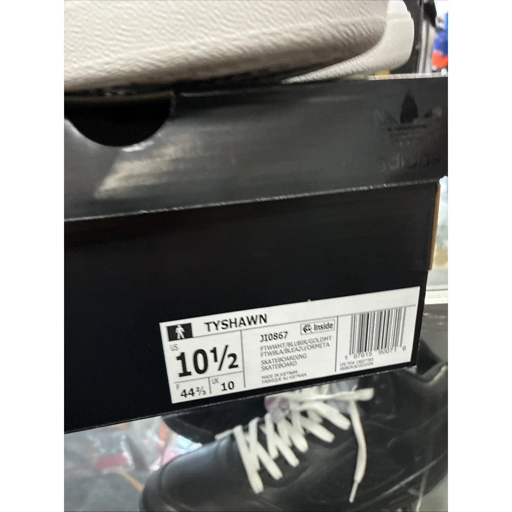 adidas product pair